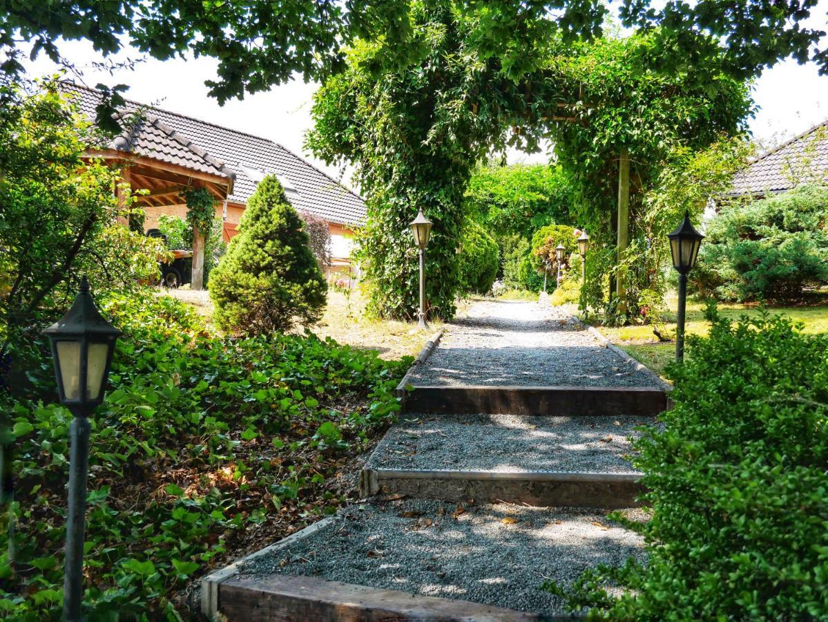 Landhaus Am See Von Robertville เวมส์ ภายนอก รูปภาพ